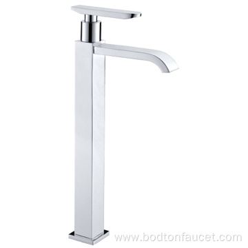 Single faucet basin faucet for toilet